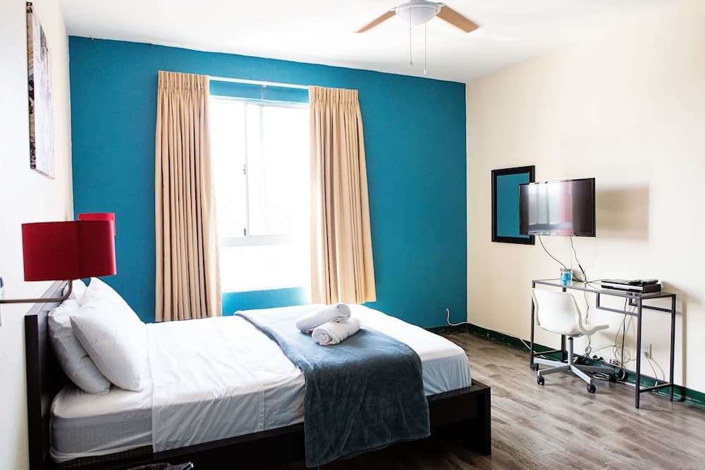 Samesun Hollywood - Hostel — 6