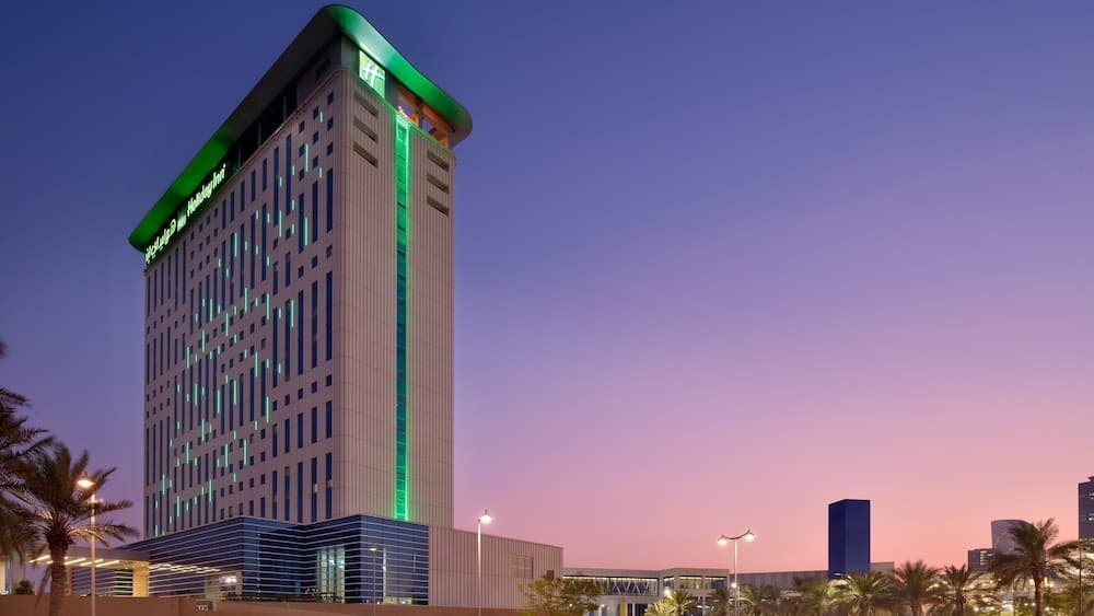 Holiday Inn &amp; Suites Dubai Festival City, un hotel IHG — 6