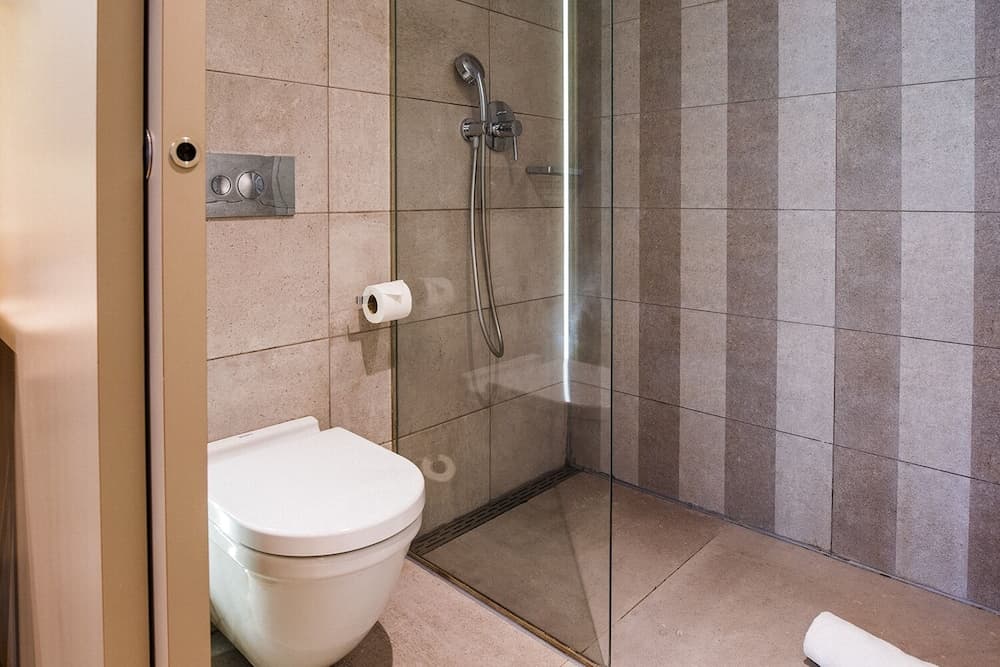 Hotel Well and Come Barcelona — 8