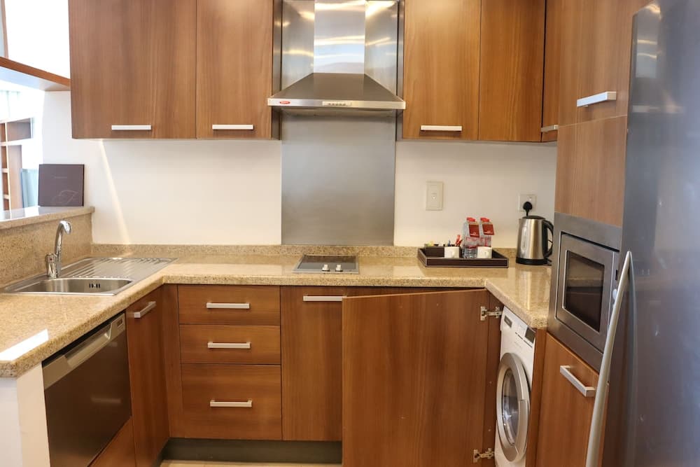 La Suite Dubai Hotel & Apartments — 12