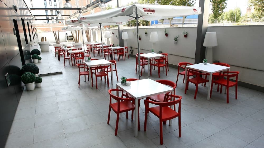 Travelodge Barcelona Poblenou — 23