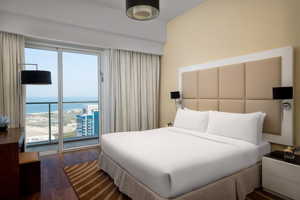 La Suite Dubai Hotel & Apartments — 2