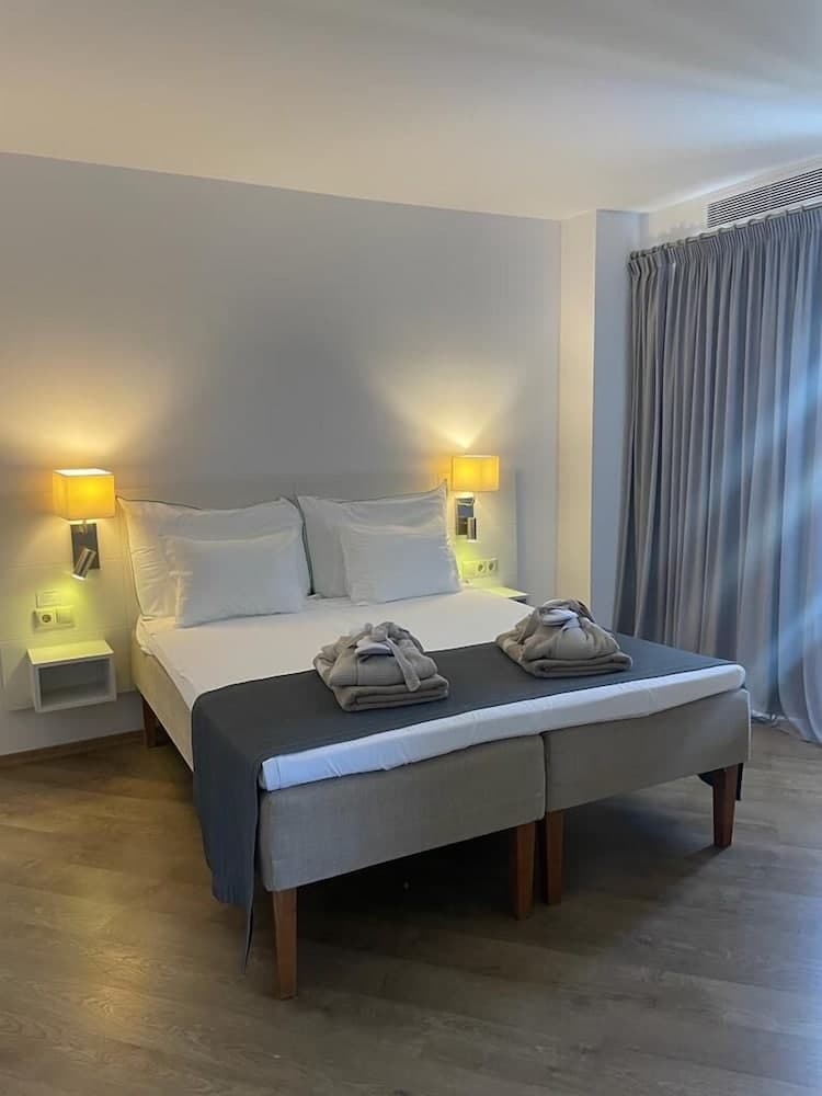 Palma Beach Hotel Adults Only — 28