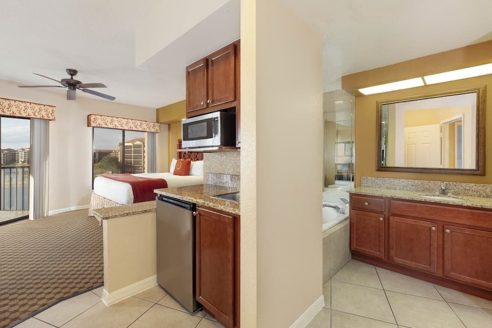 Westgate Lakes Resort & Spa Universal Studios Area — 16
