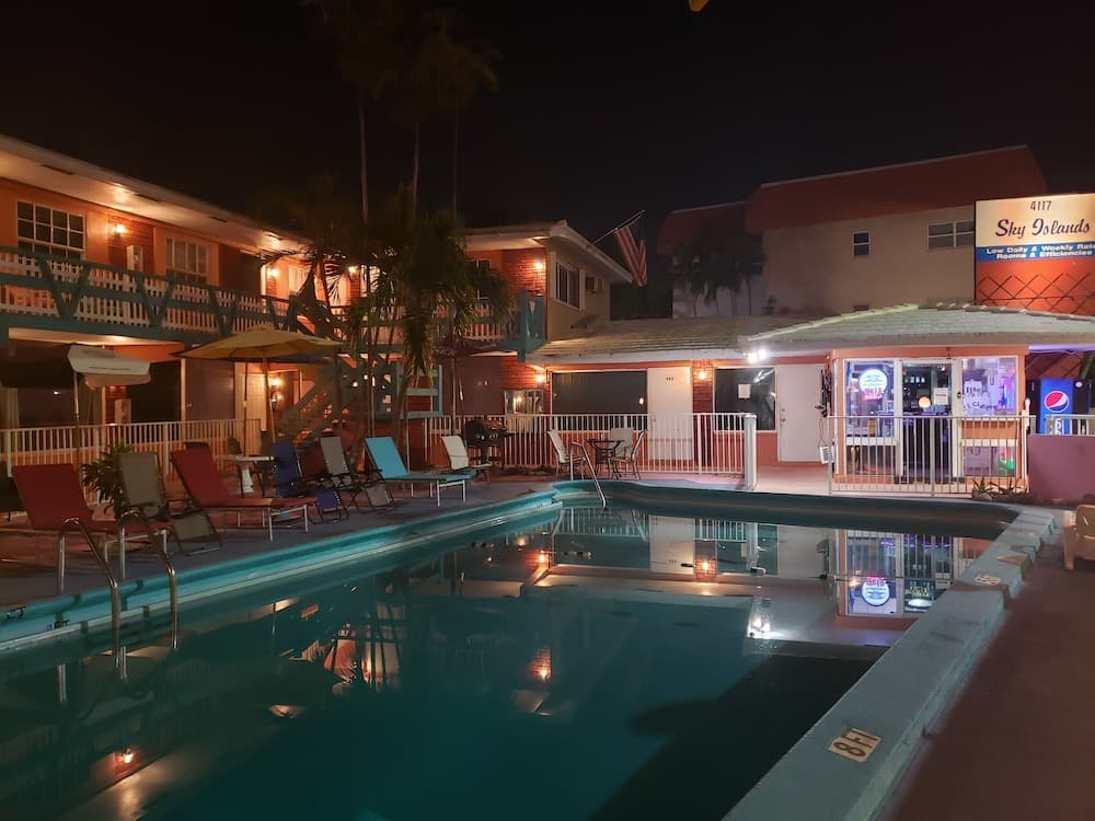Sky Islands Hotel — 5