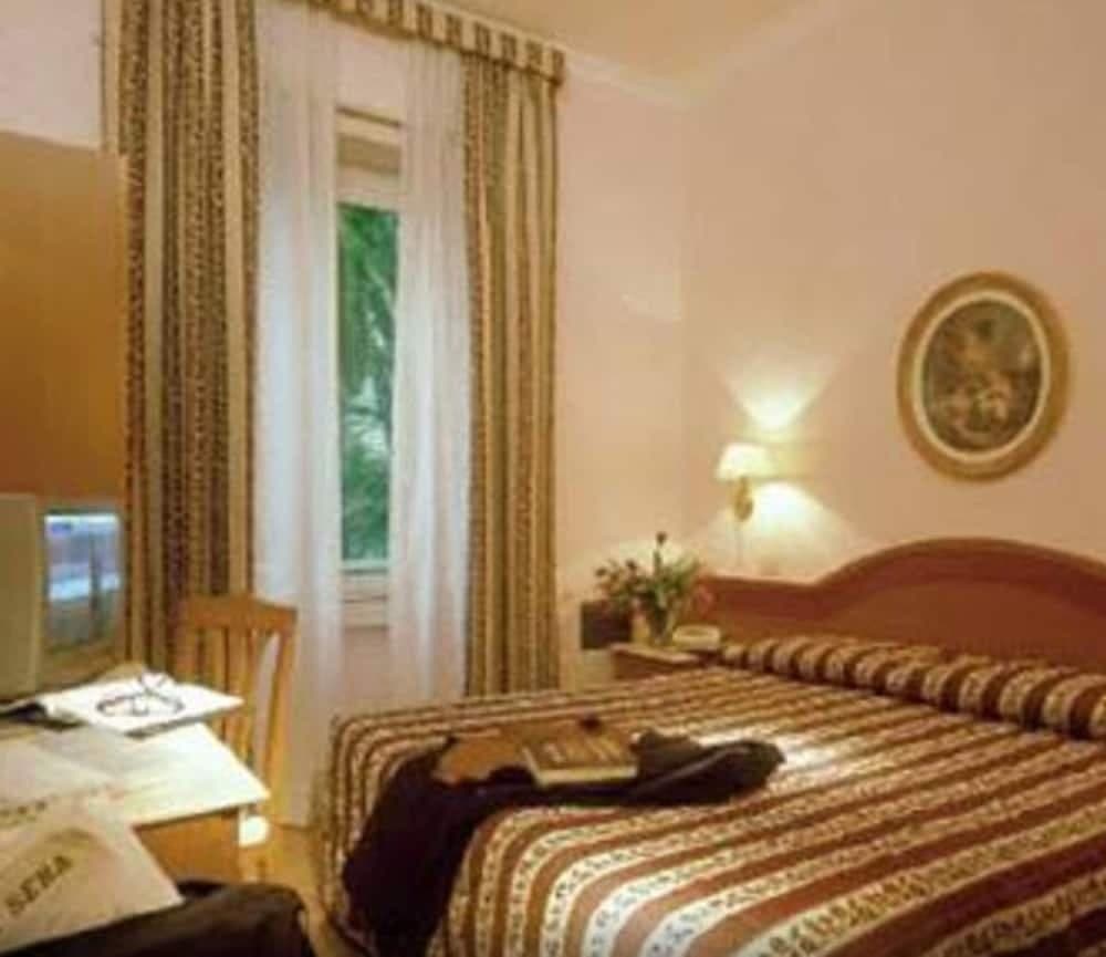 Hotel Piemonte — 16