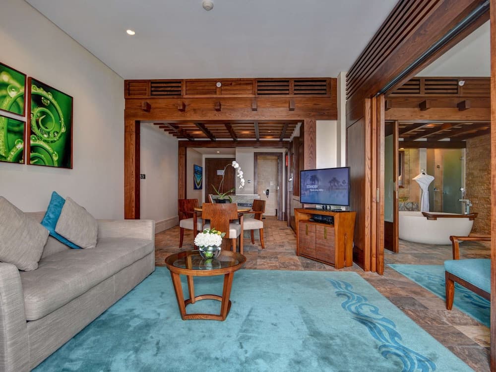 Sofitel Dubai The Palm Resort & Spa — 17