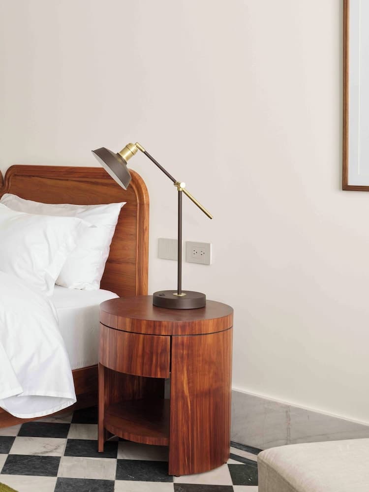 Hotel Dama — 9
