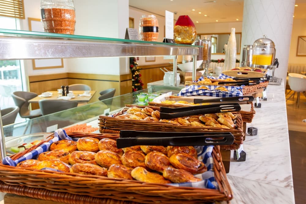 Premier Inn Dubái Silicon Oasis — 15
