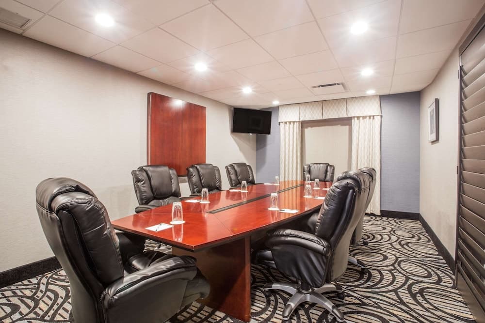 Wingate by Wyndham Convention Ctr Closest Universal Orlando — 27