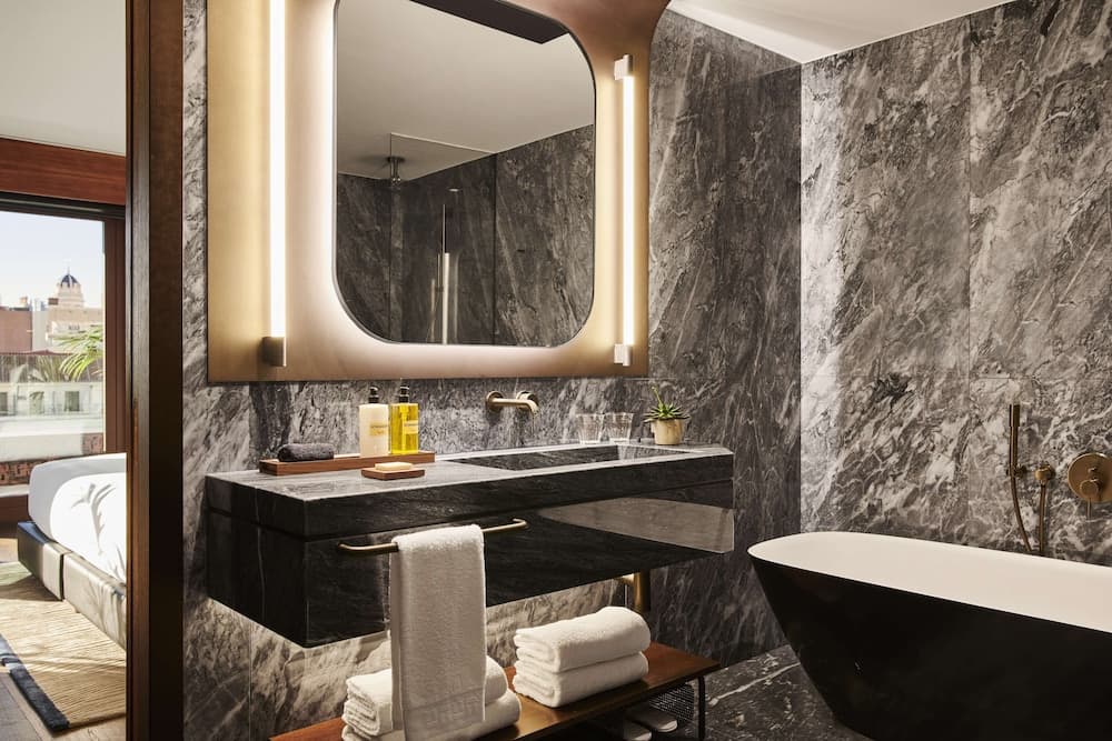 Thompson Madrid, by Hyatt — 24