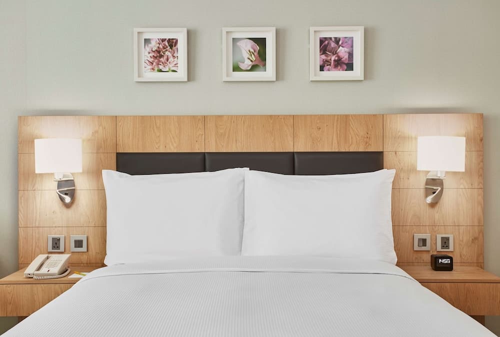Hilton Garden Inn Dubai, Avenida Mall — 15
