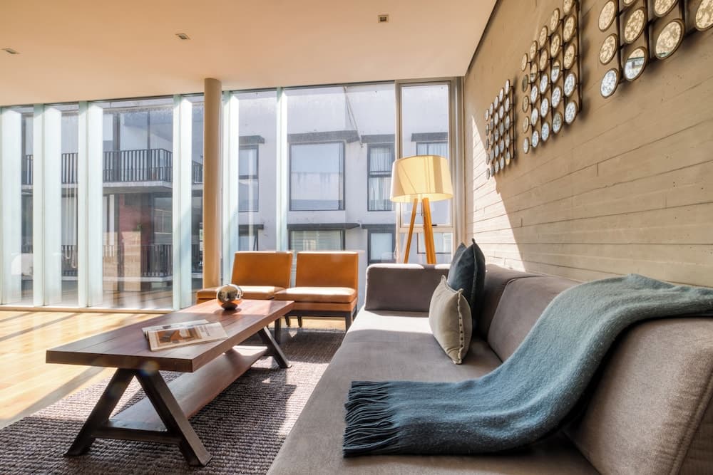 AR 218 Hotel von ULIV — 29