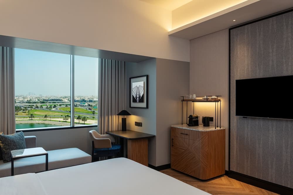 Sheraton Mall of the Emirates Hotel, Dubai — 22