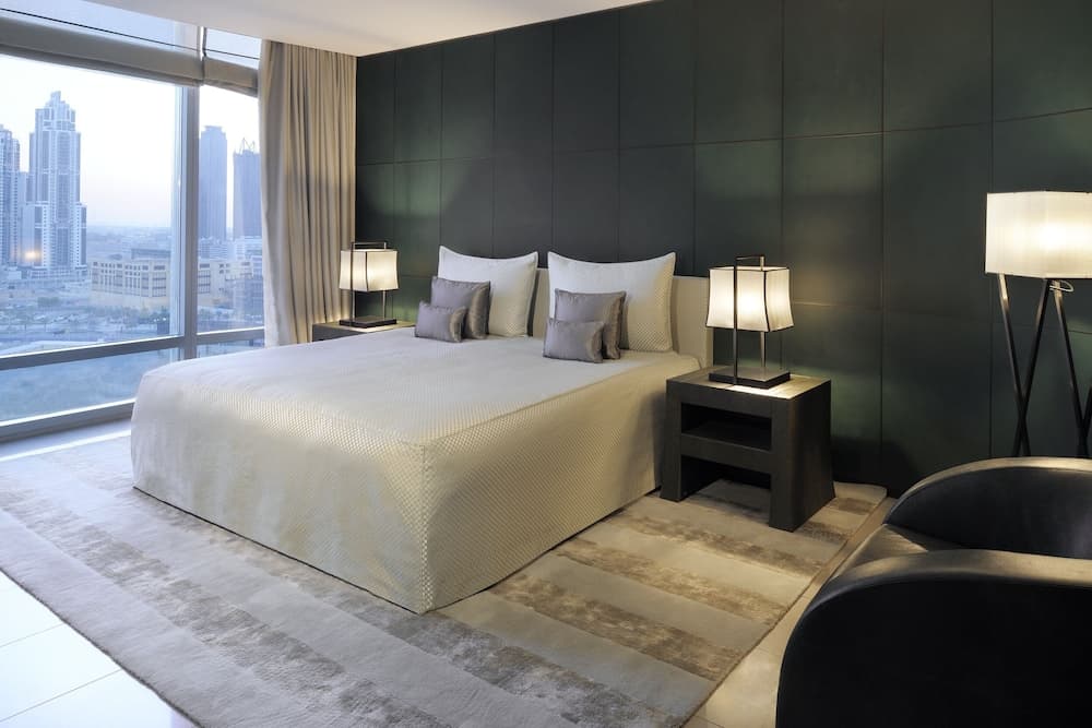 Armani Hotel Dubái, Burj Khalifa — 13