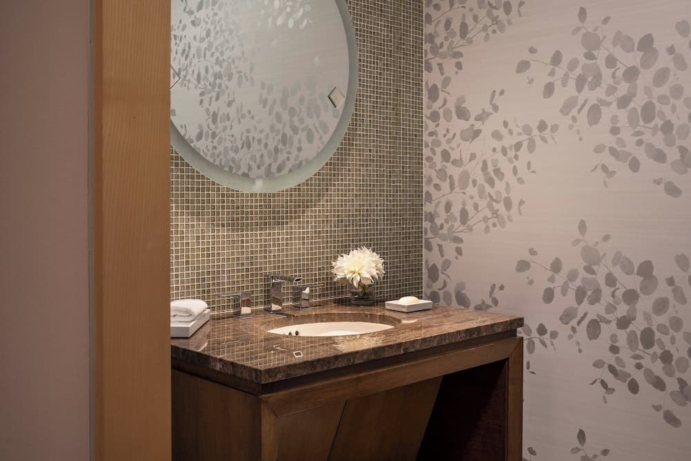 The Ritz-Carlton, Los Angeles — 27