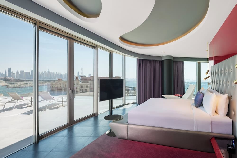 W Dubai - The Palm — 2