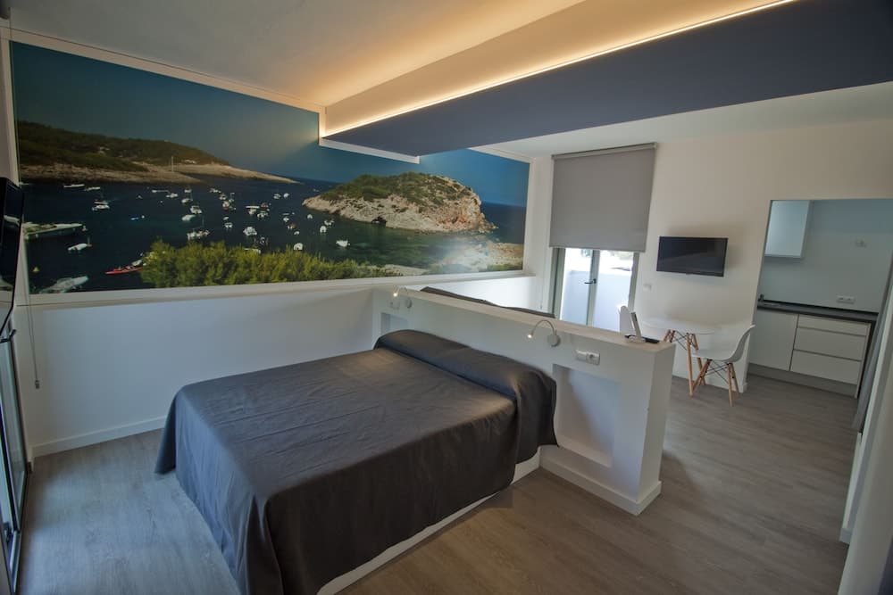 Hostal Sa Vinya Suites — 5