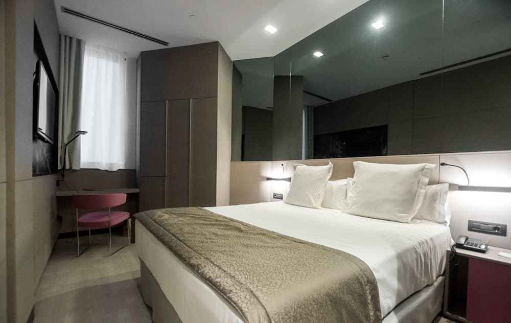 Negresco Princess — 9