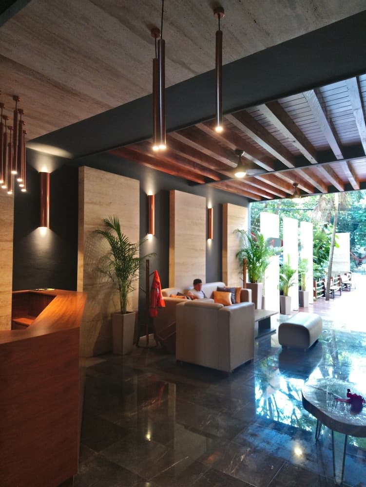 Luxury Condo Boutique — 23