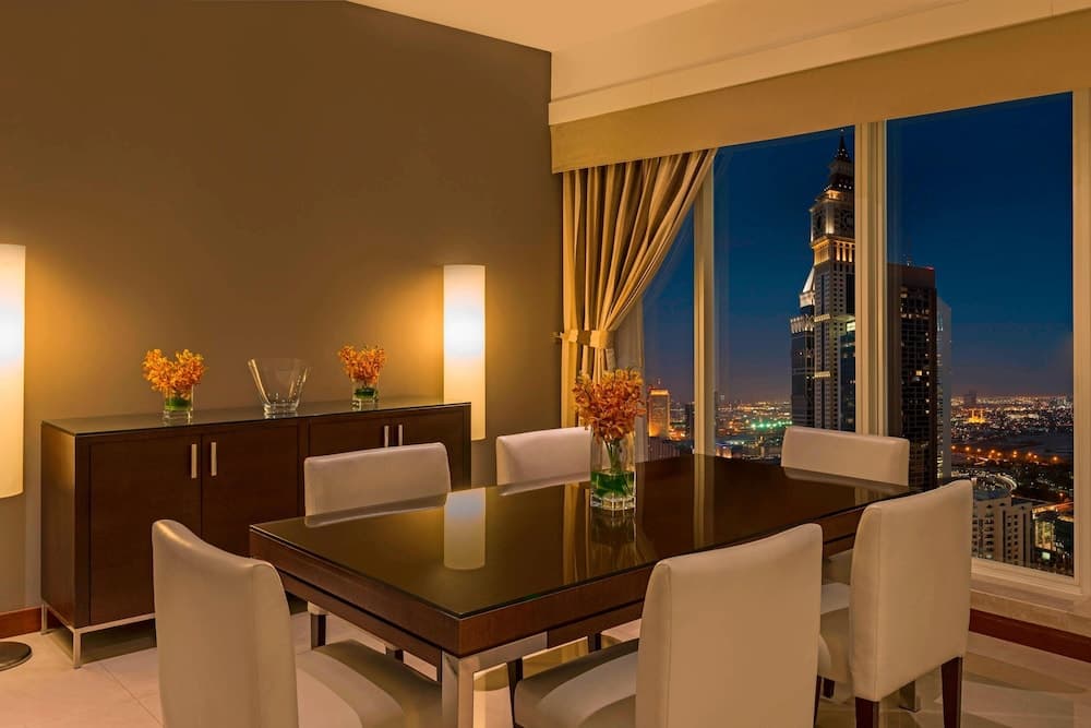 Four Points by Sheraton Sheikh Zayed Road, Dubai — 2