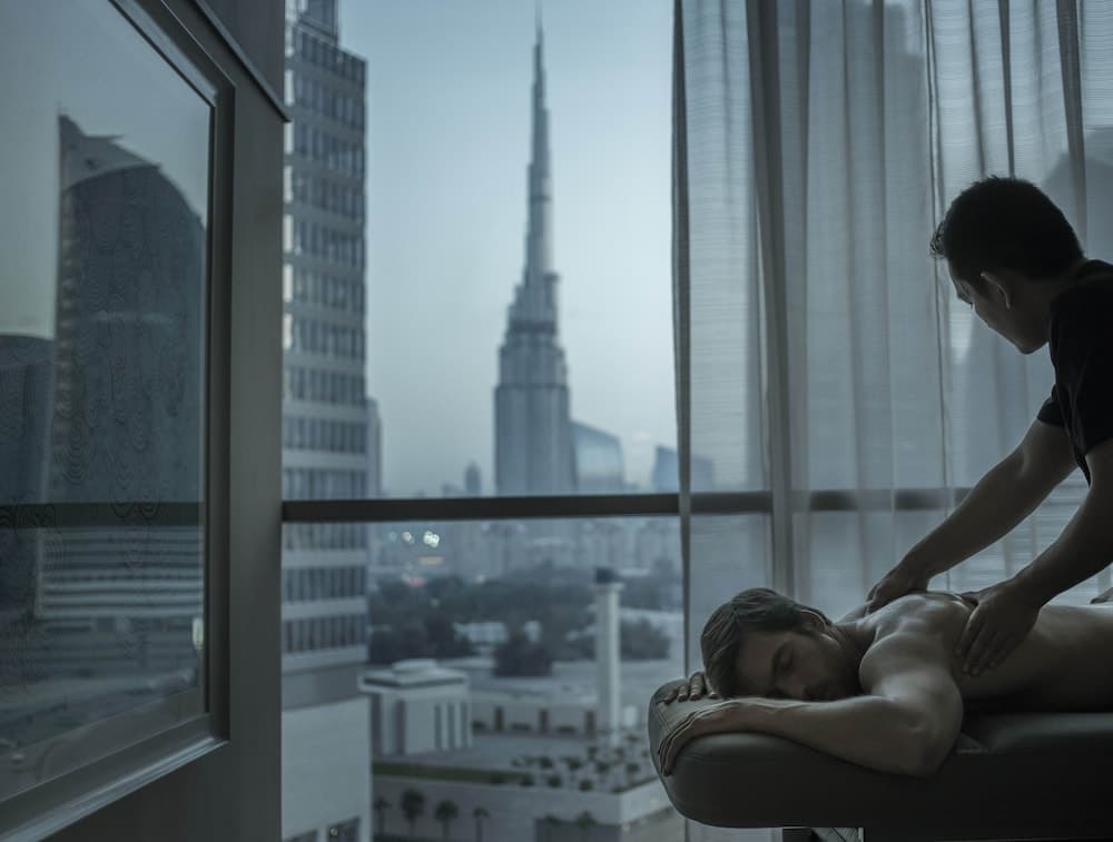 Four Seasons Hotel Dubai International Financial Centre — 3