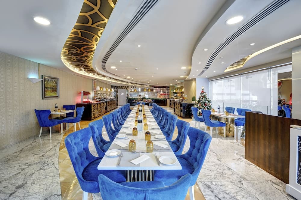 Gevora Hotel — 12