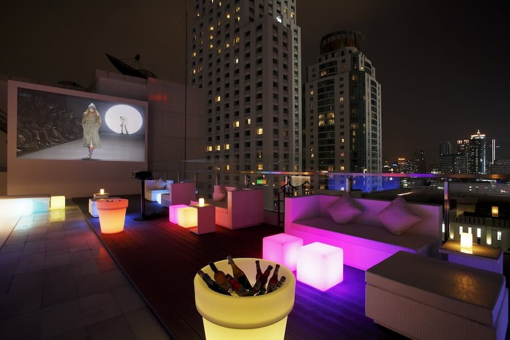 Centara Watergate Pavilion Hotel Bangkok — 24