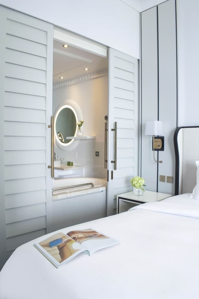 Sofitel Dubai Jumeirah Beach — 5