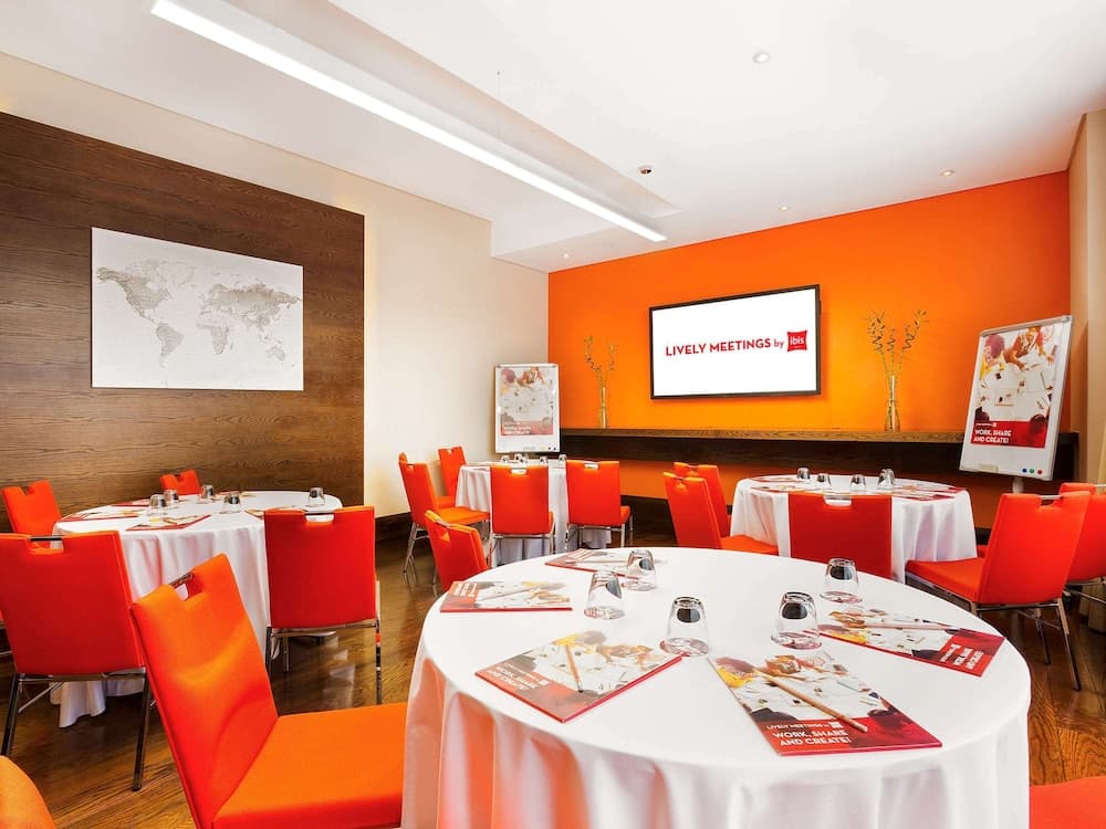 ibis Dubai Al Rigga — 18
