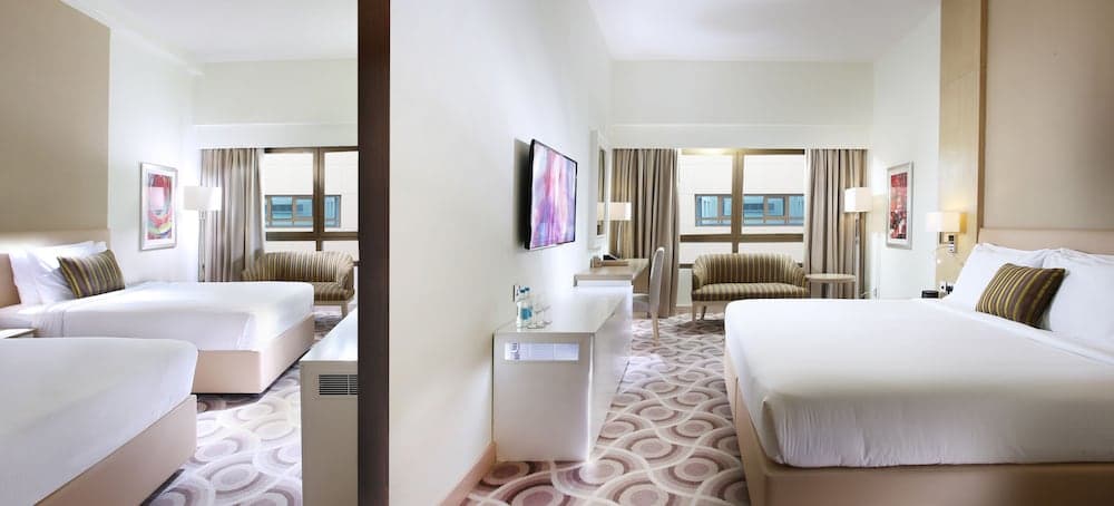 Metropolitan Hotel Dubai — 19