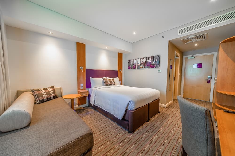 Premier Inn Dubai Aeroporto Internazionale — 7