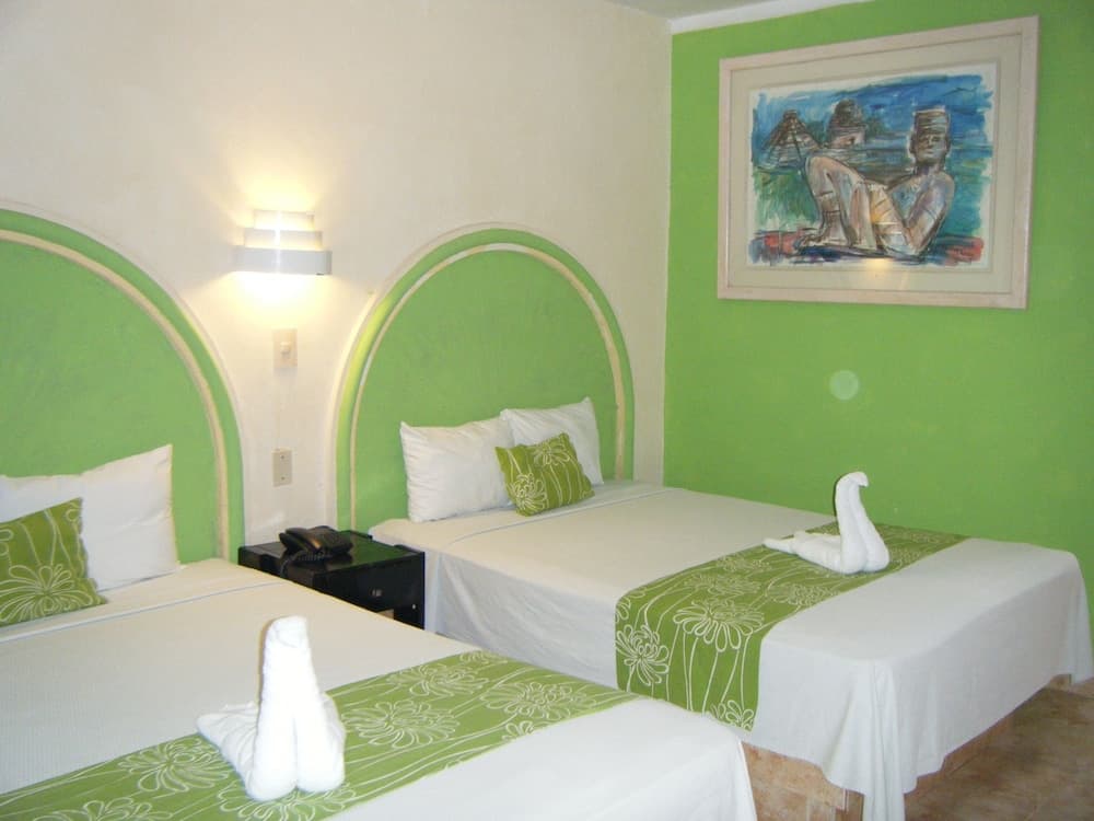 Hotel HC Internacional — 3