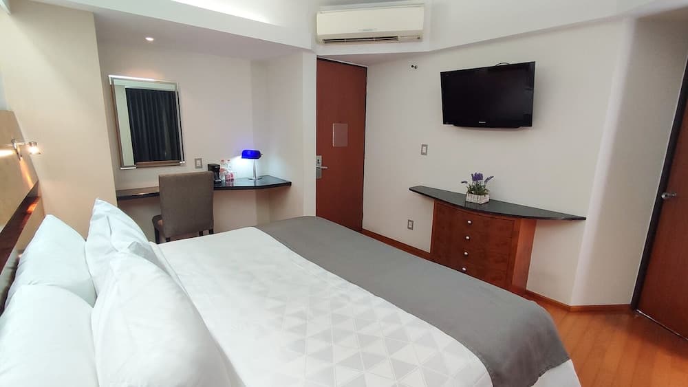Hotel Roosevelt Condesa — 3