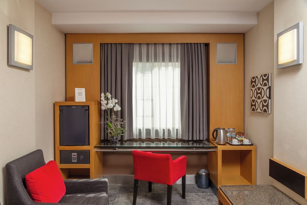Hotel Nippon — 16