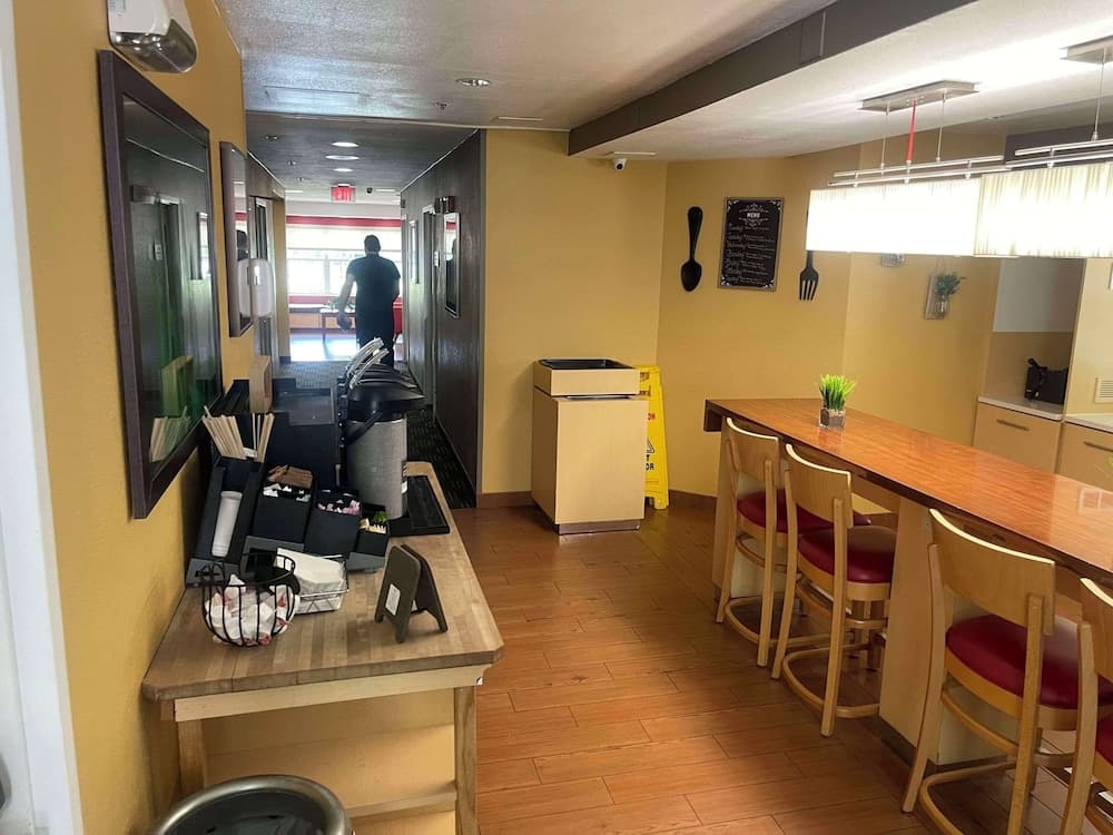 MainStay Suites Tampa Moffitt-USF — 21