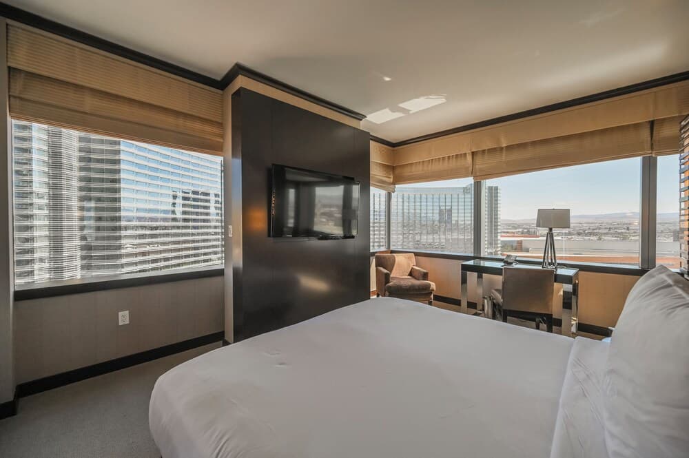 StripViewSuites im Vdara — 7