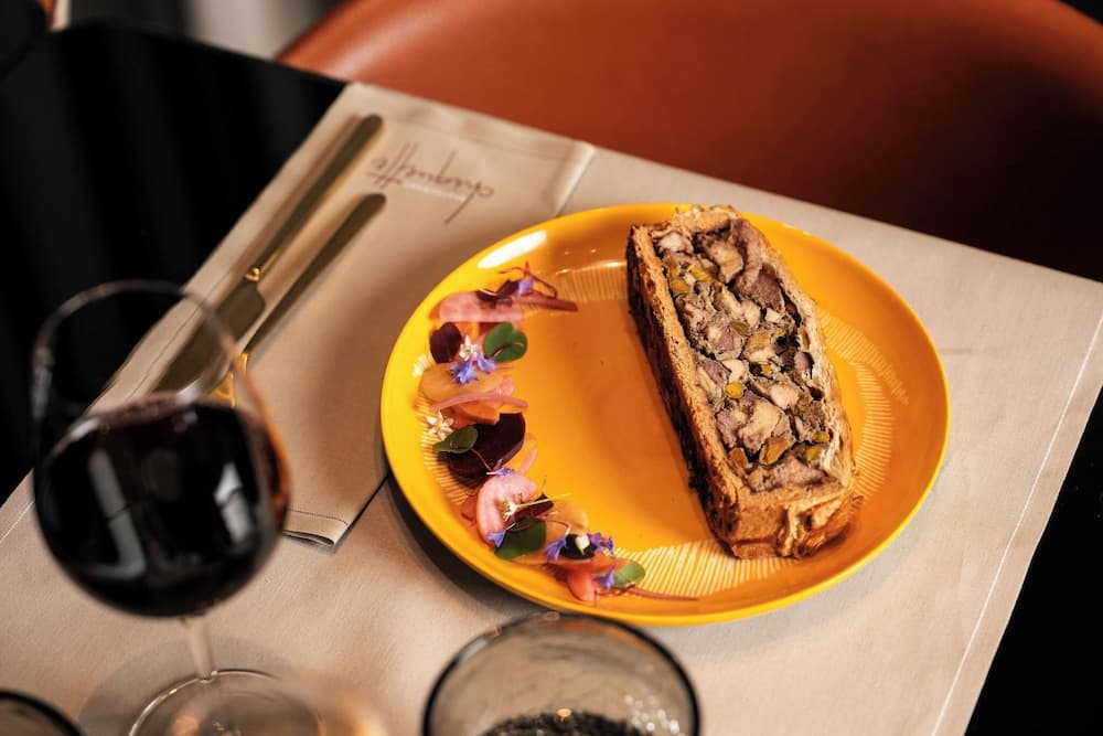 Le Cinq Codet — 18