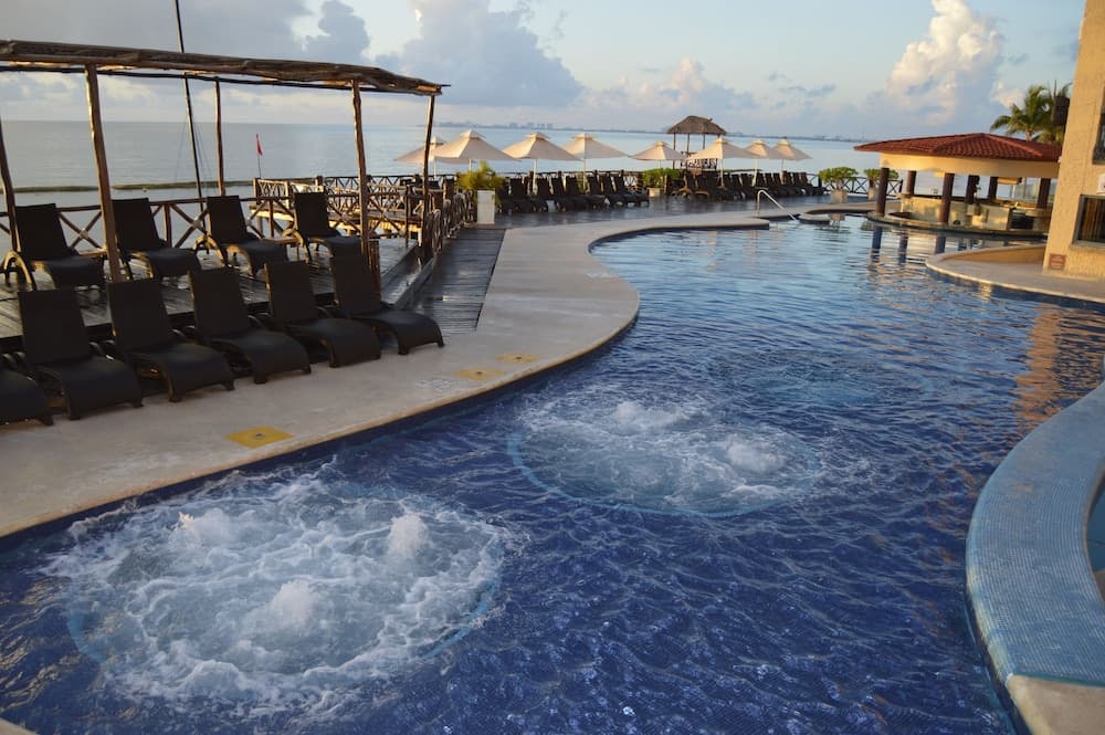 All Ritmo Cancun Resort & Water Park - All Inclusive — 29