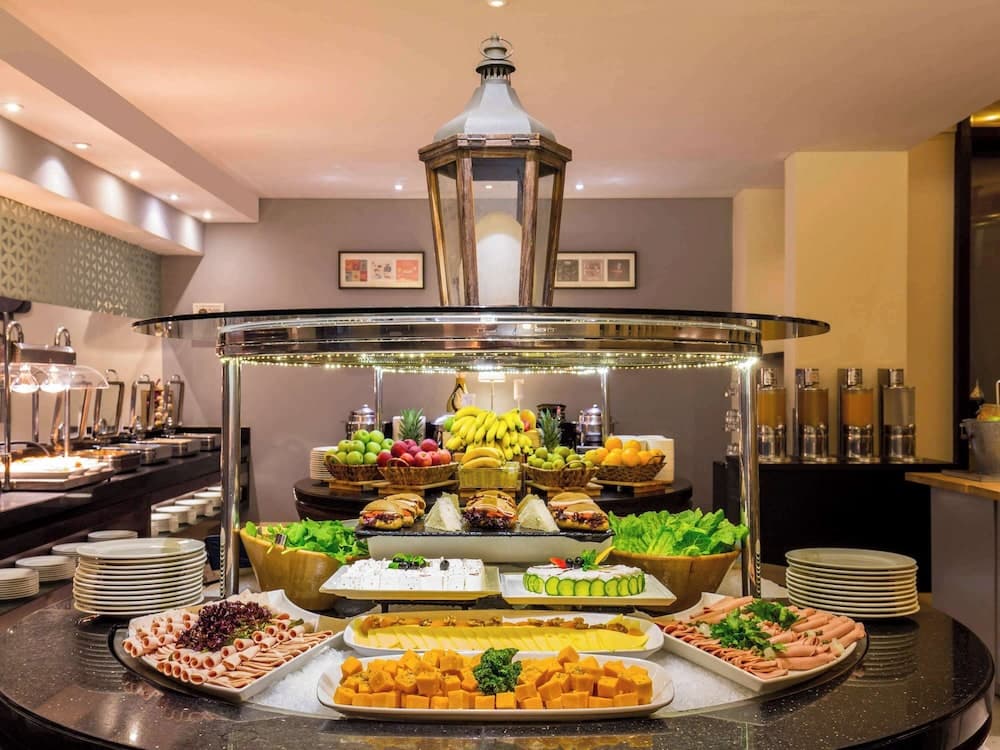 Novotel Deira Creekside Dubai — 23
