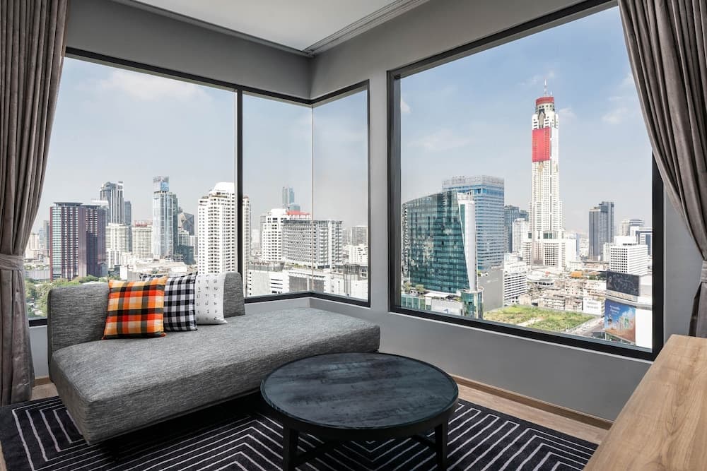 Moxy Bangkok Ratchaprasong — 15