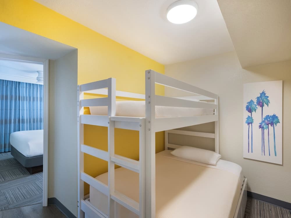 Holiday Inn Resort Orlando Suites - Waterpark by IHG — 18