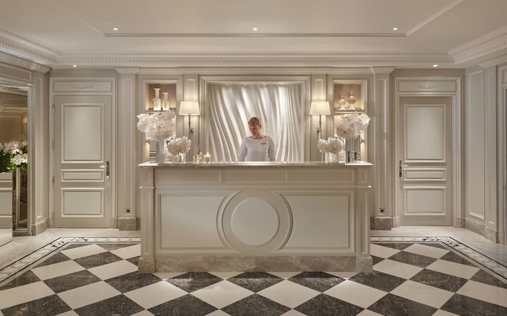 Four Seasons Hotel George V — 7