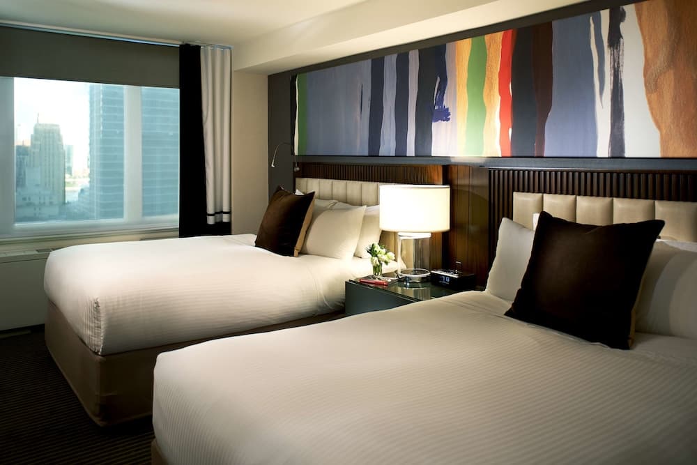The Fifty Hotel Sonesta New York — 10