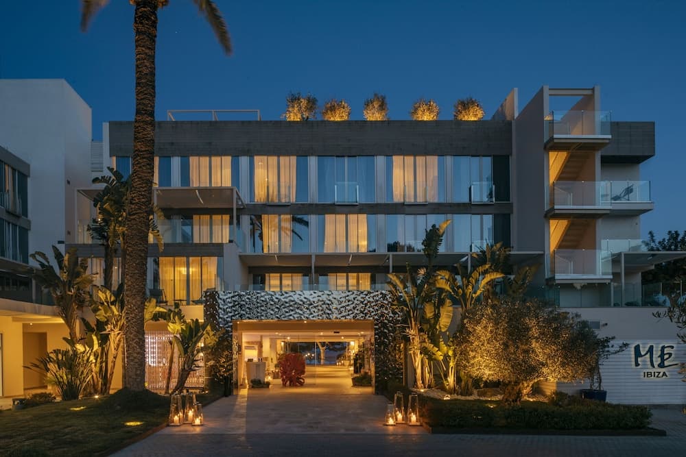ME Ibiza - The Leading Hotels of the World — 6