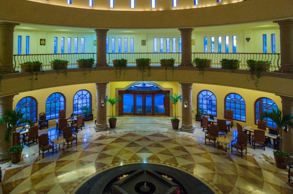 Resort Playa Grande & Grand Spa — 2