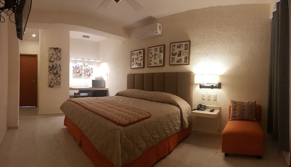 Hotel & Suites Nader — 30