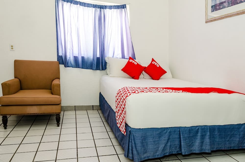 OYO Hotel Cabo Del Sur, Cabo San Lucas — 8