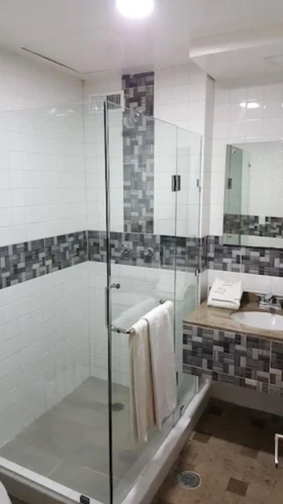 Corinto Hotel — 18