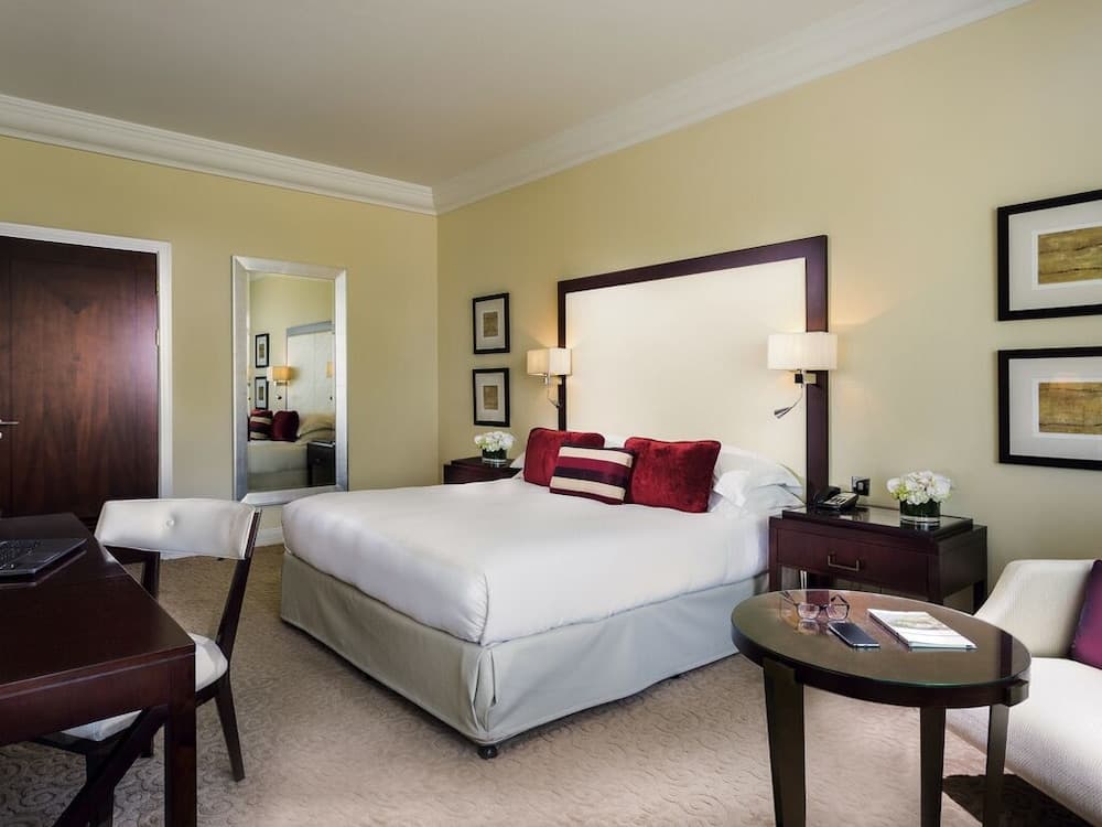 Mövenpick Grand Al Bustan Dubai — 30
